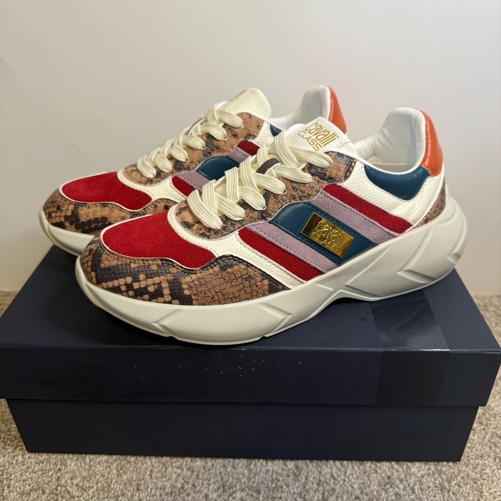 Roberto Cavalli Jilly Sneaker in‎ Brown Red And Off White  NWB Size 9